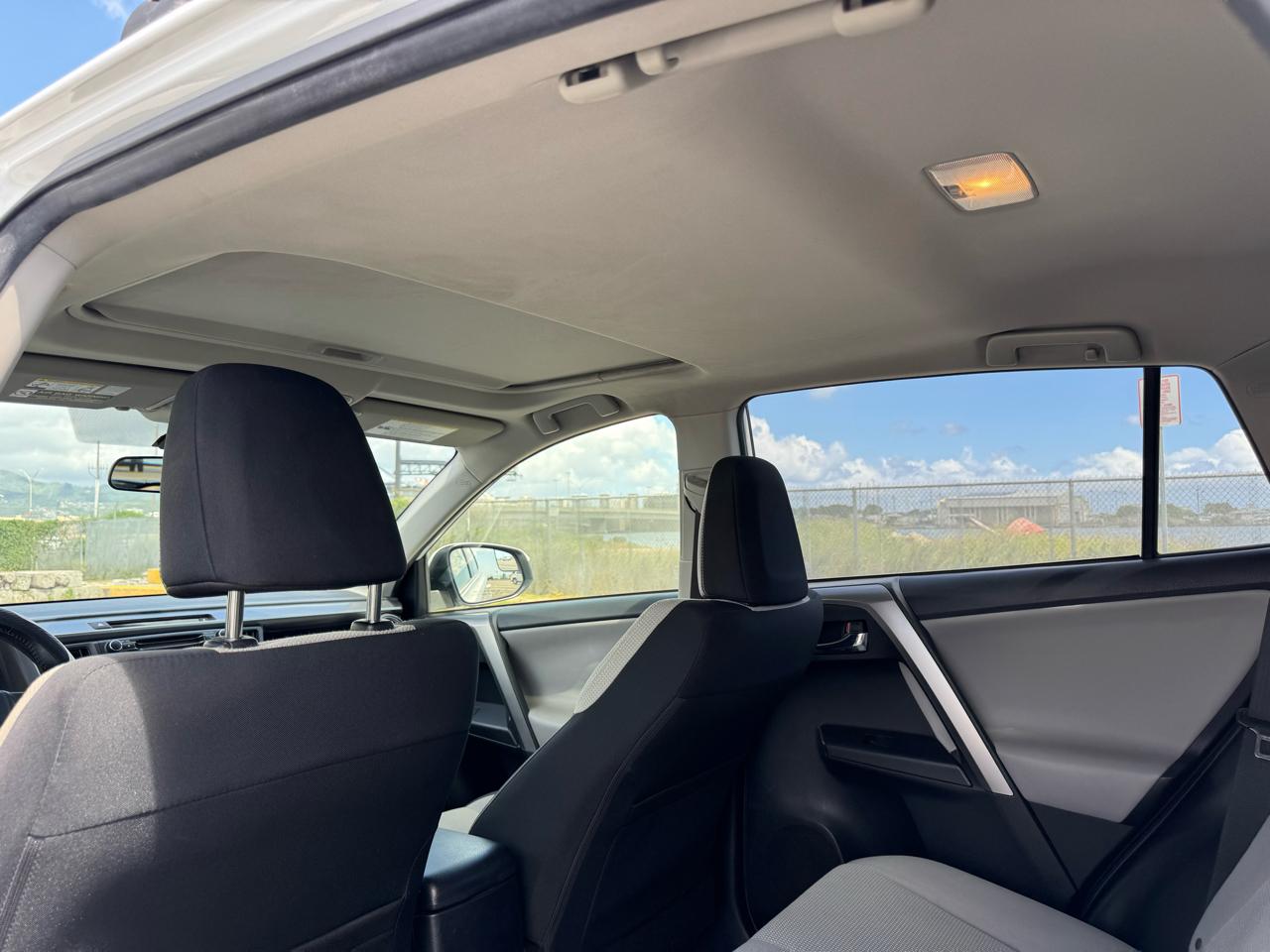 Toyota RAV4 XLE FWD 2016