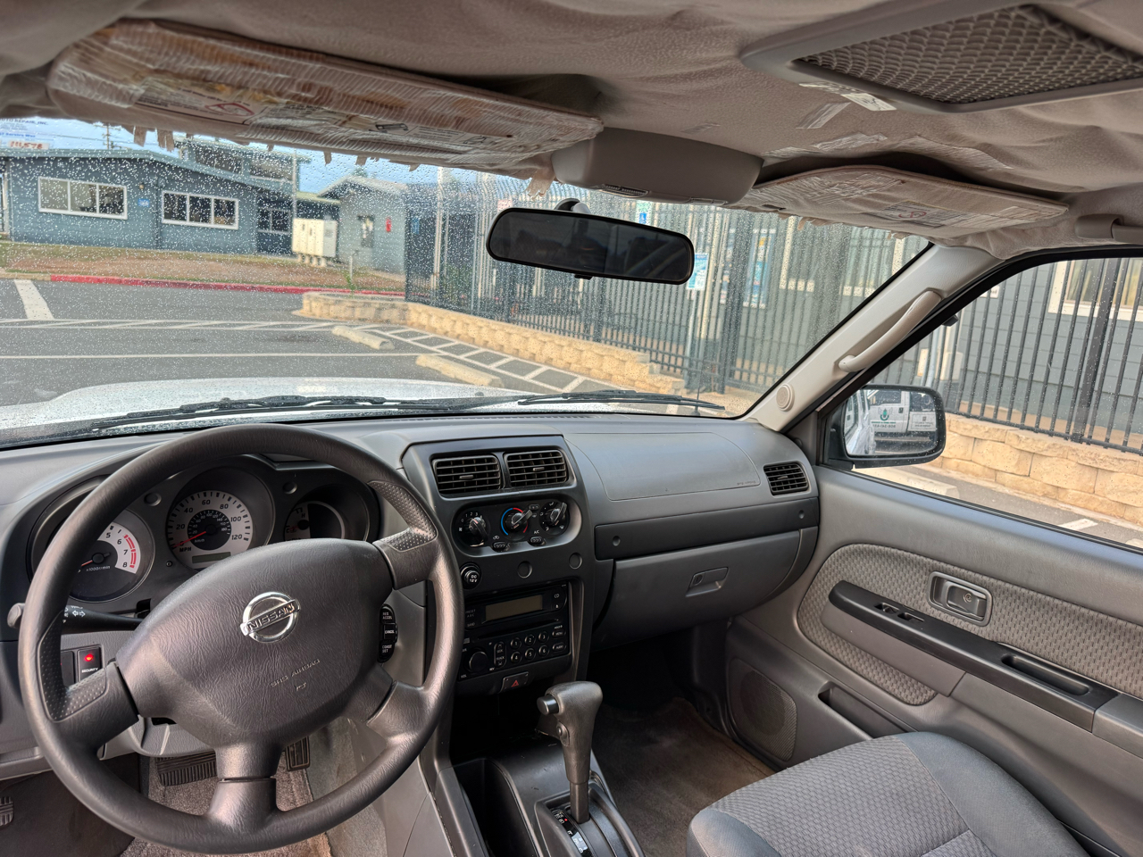 Nissan Xterra XE 2WD 2004