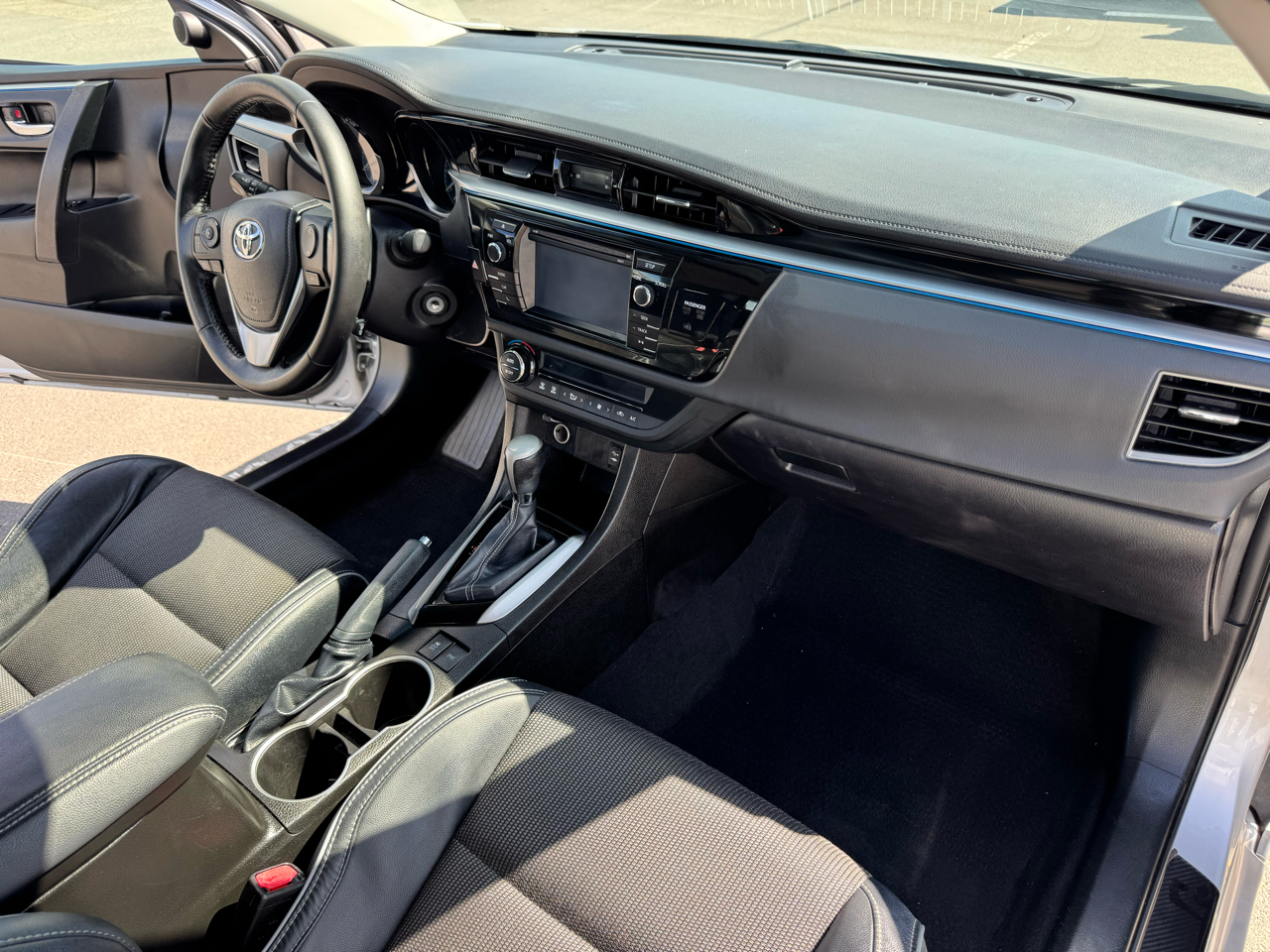 Toyota Corolla S Premium CVT 2016