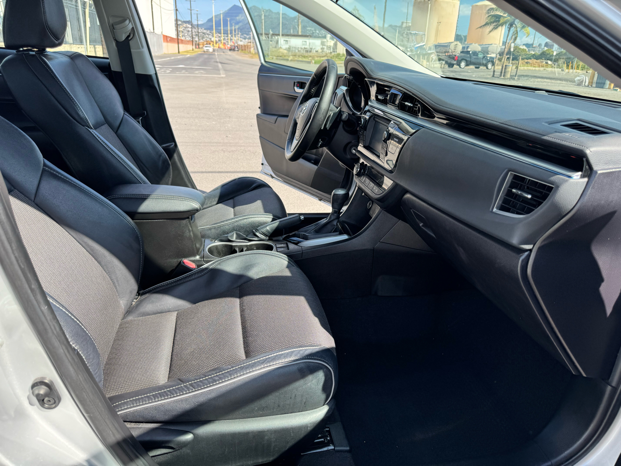 Toyota Corolla S Premium CVT 2016