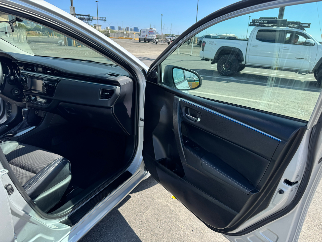 Toyota Corolla S Premium CVT 2016