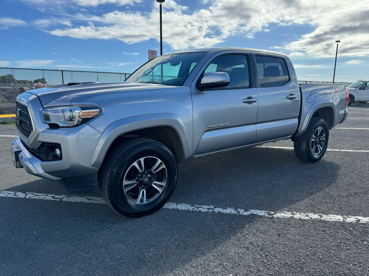 Toyota Tacoma 2WD Double Cab V6 AT TRD Sport (Natl) 2018