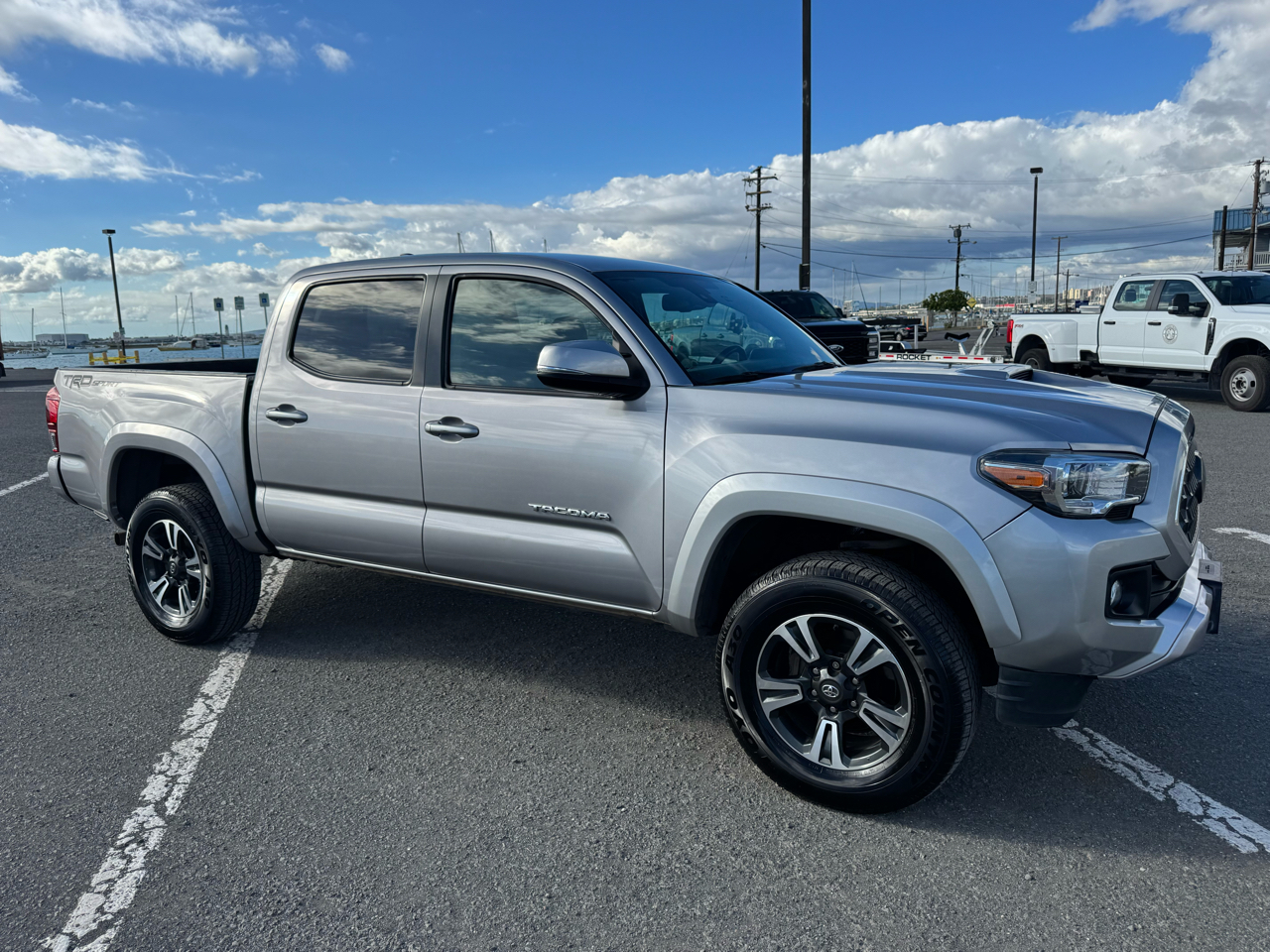 Toyota Tacoma 2WD Double Cab V6 AT TRD Sport (Natl) 2018