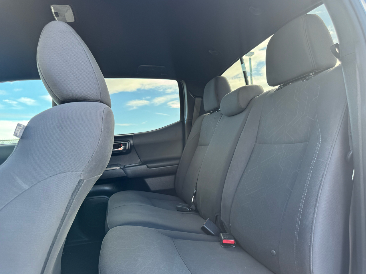 Toyota Tacoma 2WD Double Cab V6 AT TRD Sport (Natl) 2018