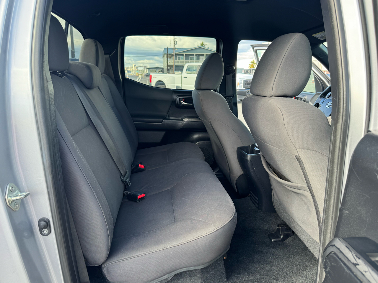 Toyota Tacoma 2WD Double Cab V6 AT TRD Sport (Natl) 2018