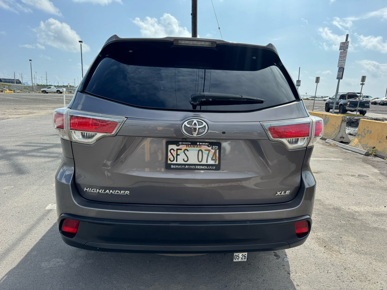 Toyota Highlander XLE FWD V6 2014