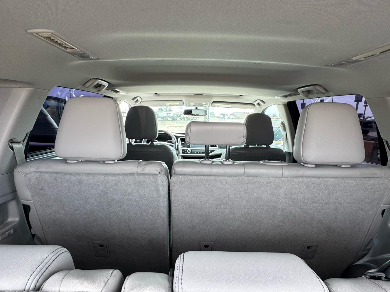 Toyota Highlander XLE FWD V6 2014