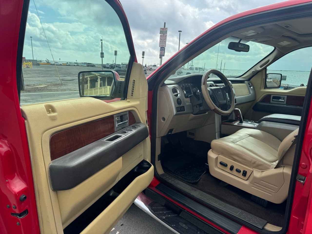 Ford F-150 Lariat SuperCrew 4WD 2009