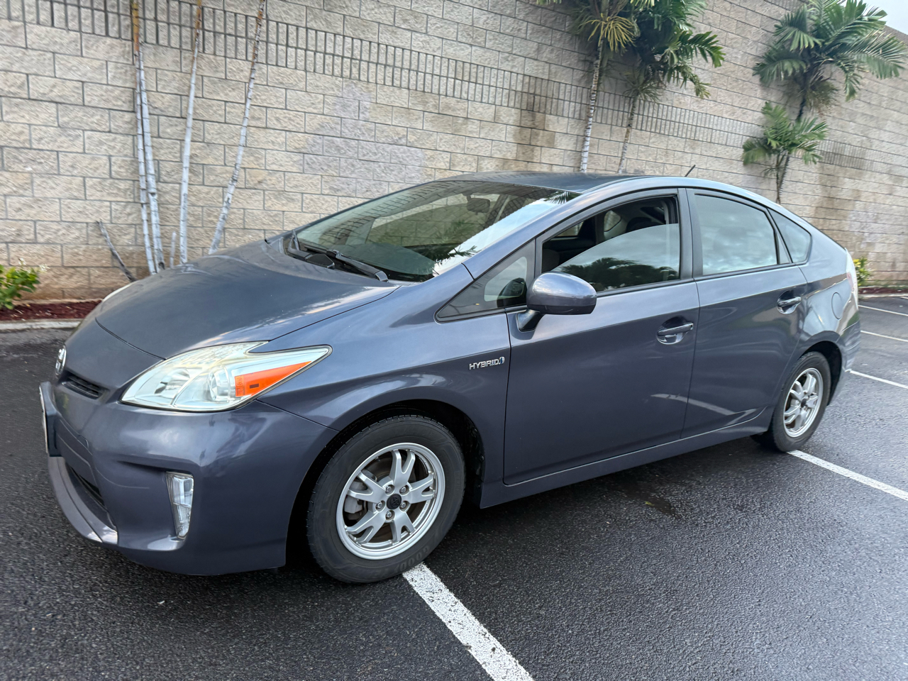 Toyota Prius Two 4D Hatchback 2015
