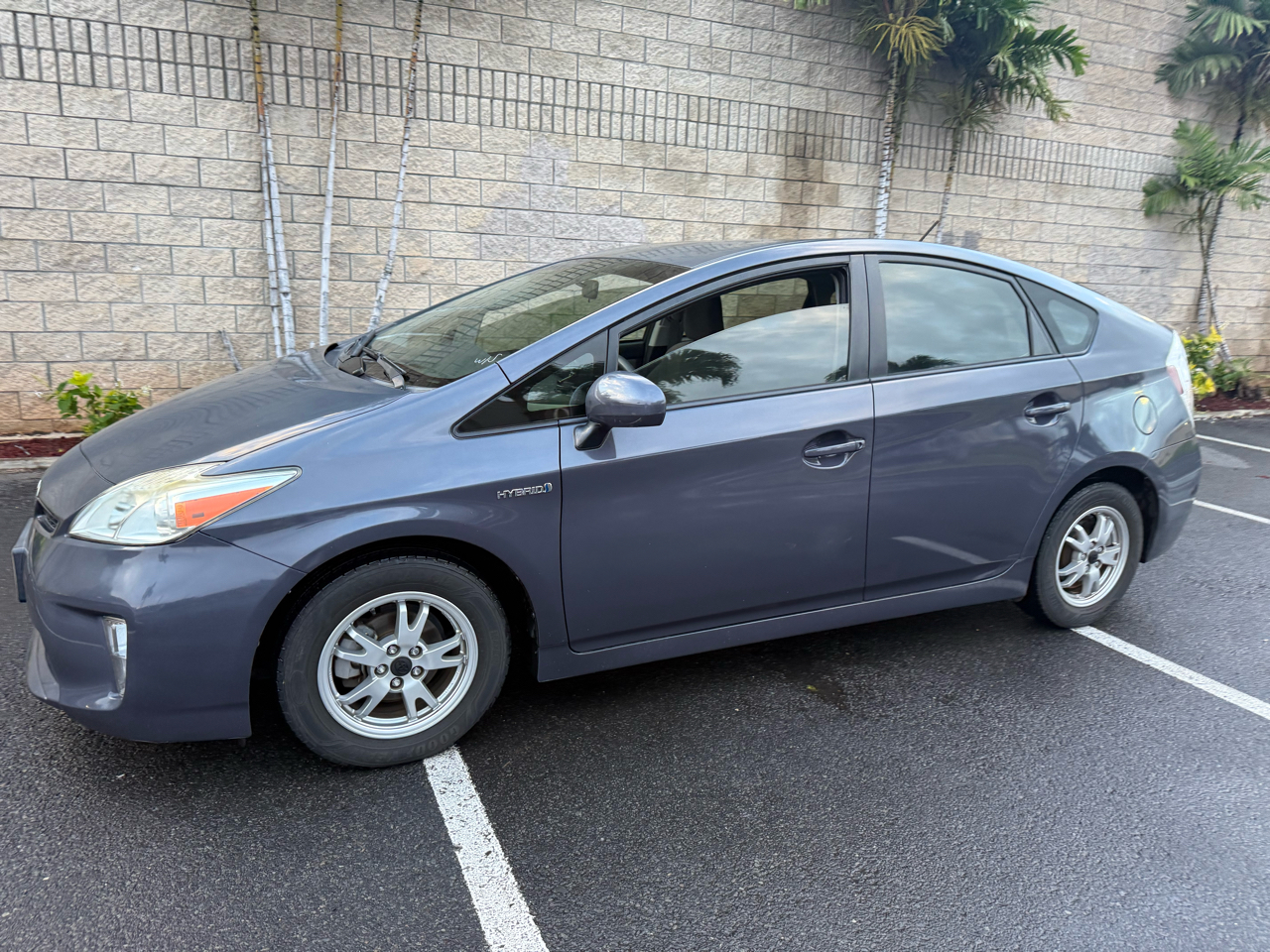 Toyota Prius Two 4D Hatchback 2015