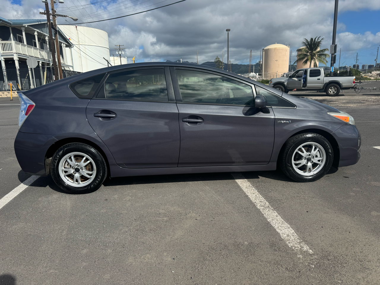 Toyota Prius Two 4D Hatchback 2015