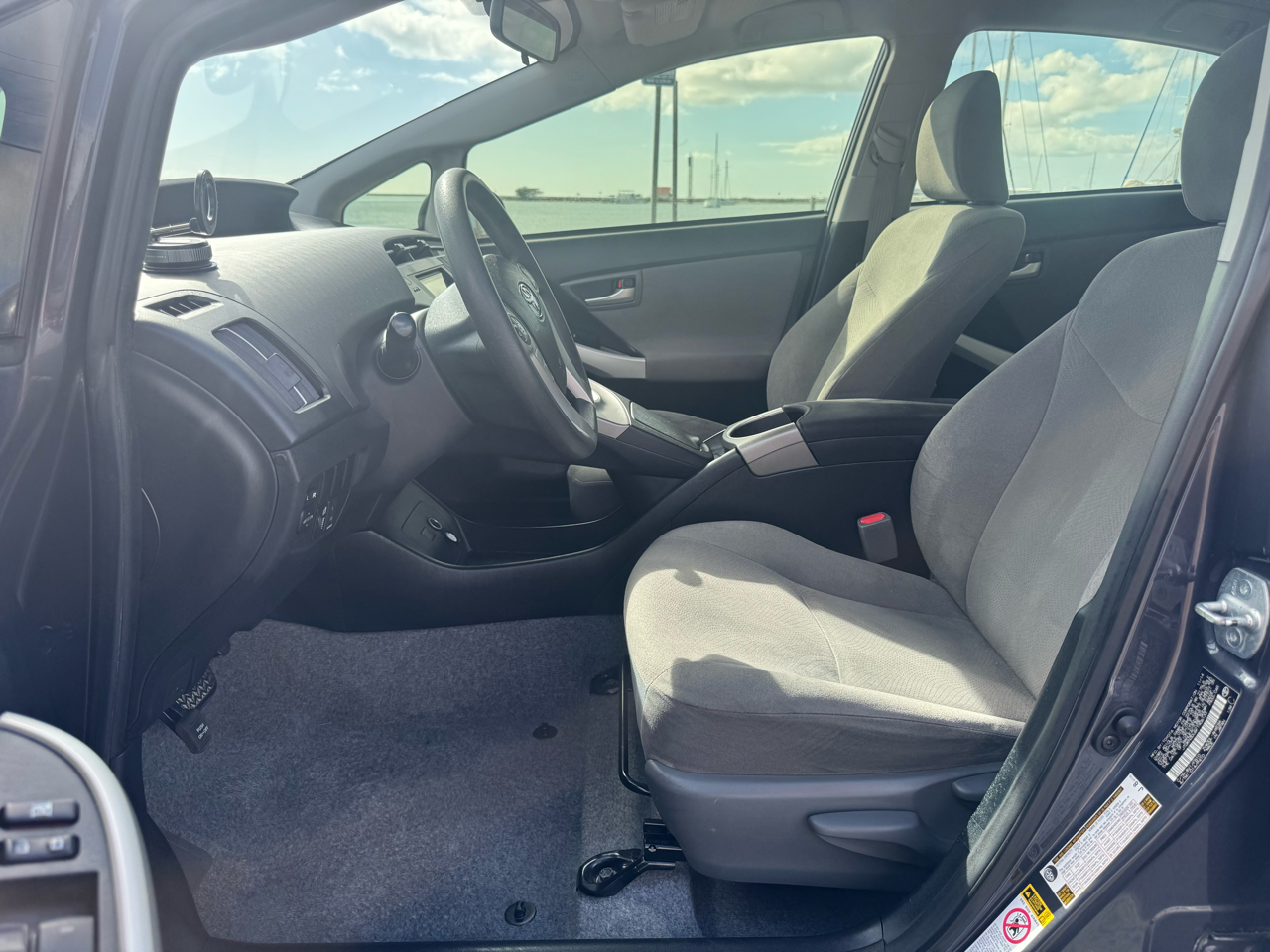 Toyota Prius Two 4D Hatchback 2015