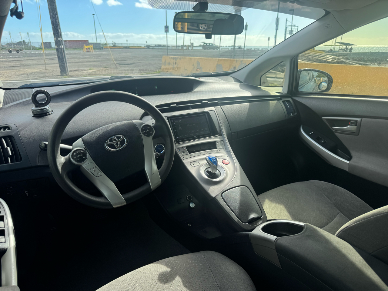 Toyota Prius Two 4D Hatchback 2015