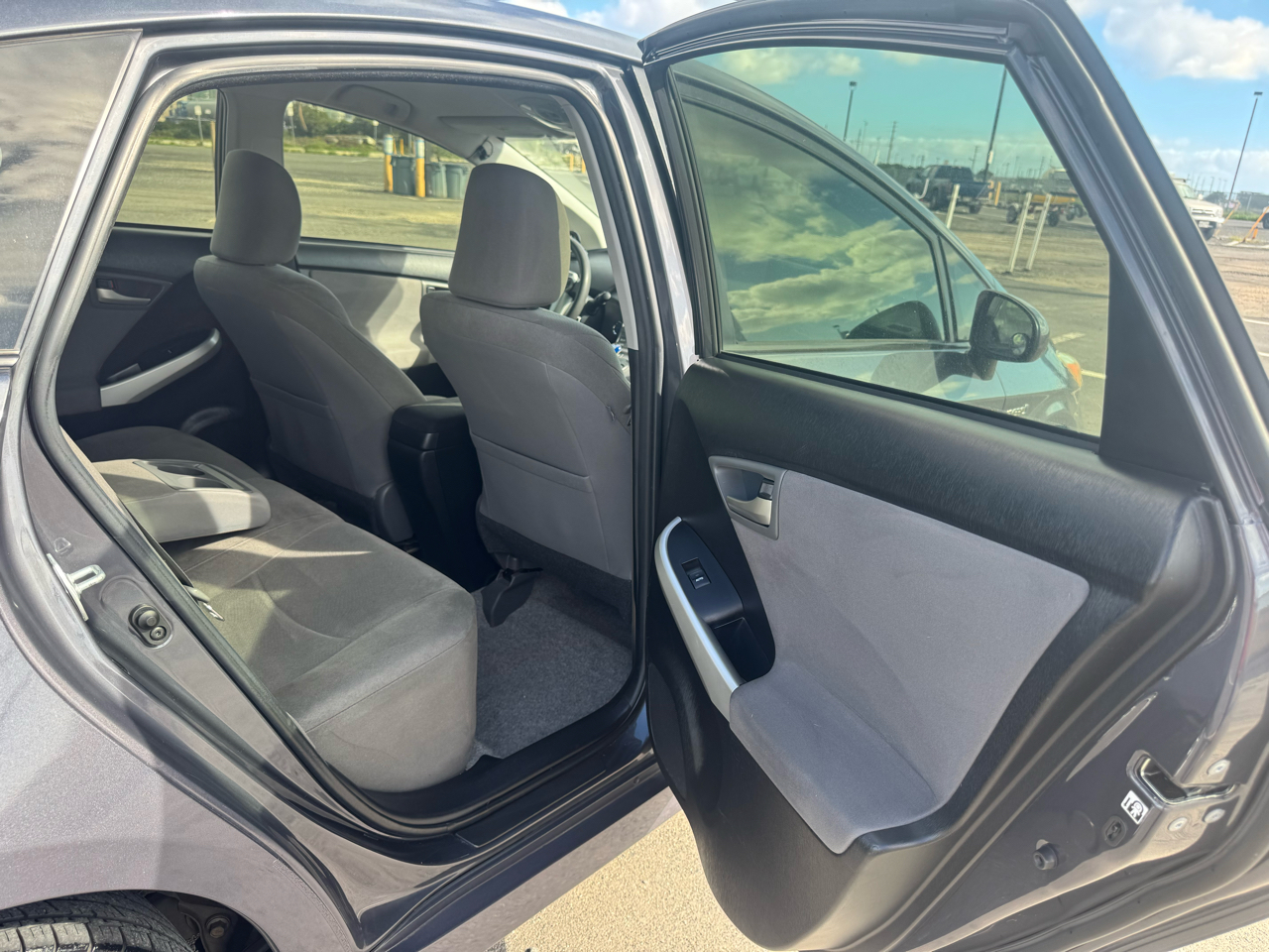 Toyota Prius Two 4D Hatchback 2015