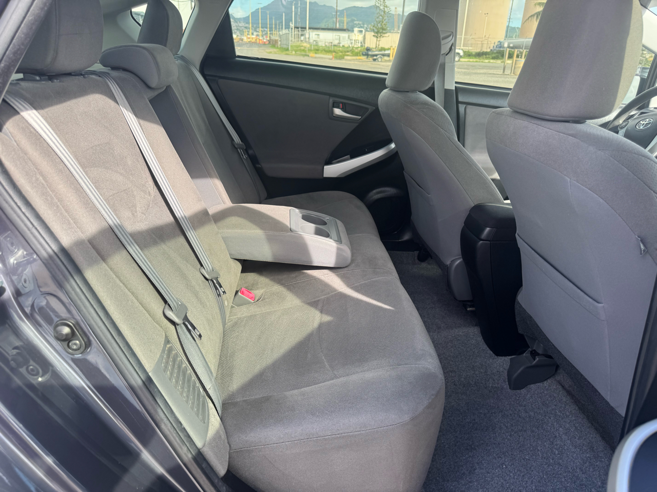 Toyota Prius Two 4D Hatchback 2015