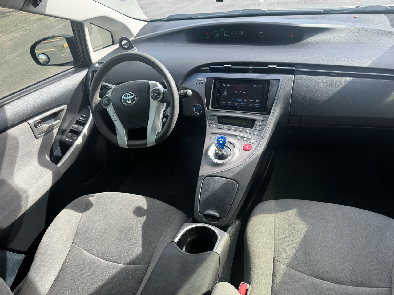 Toyota Prius Two 4D Hatchback 2015
