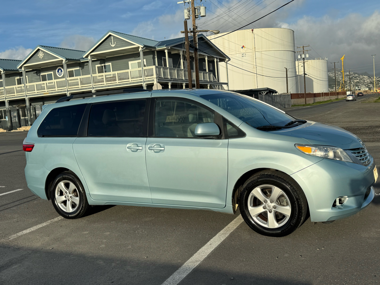 Toyota Sienna LE FWD 8-Passenger V6 2015