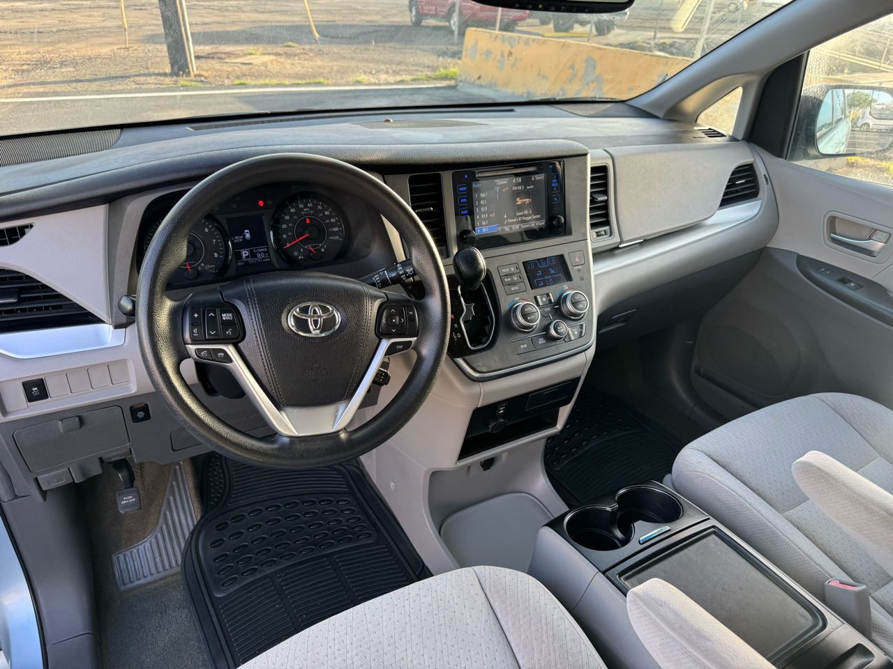 Toyota Sienna LE FWD 8-Passenger V6 2015