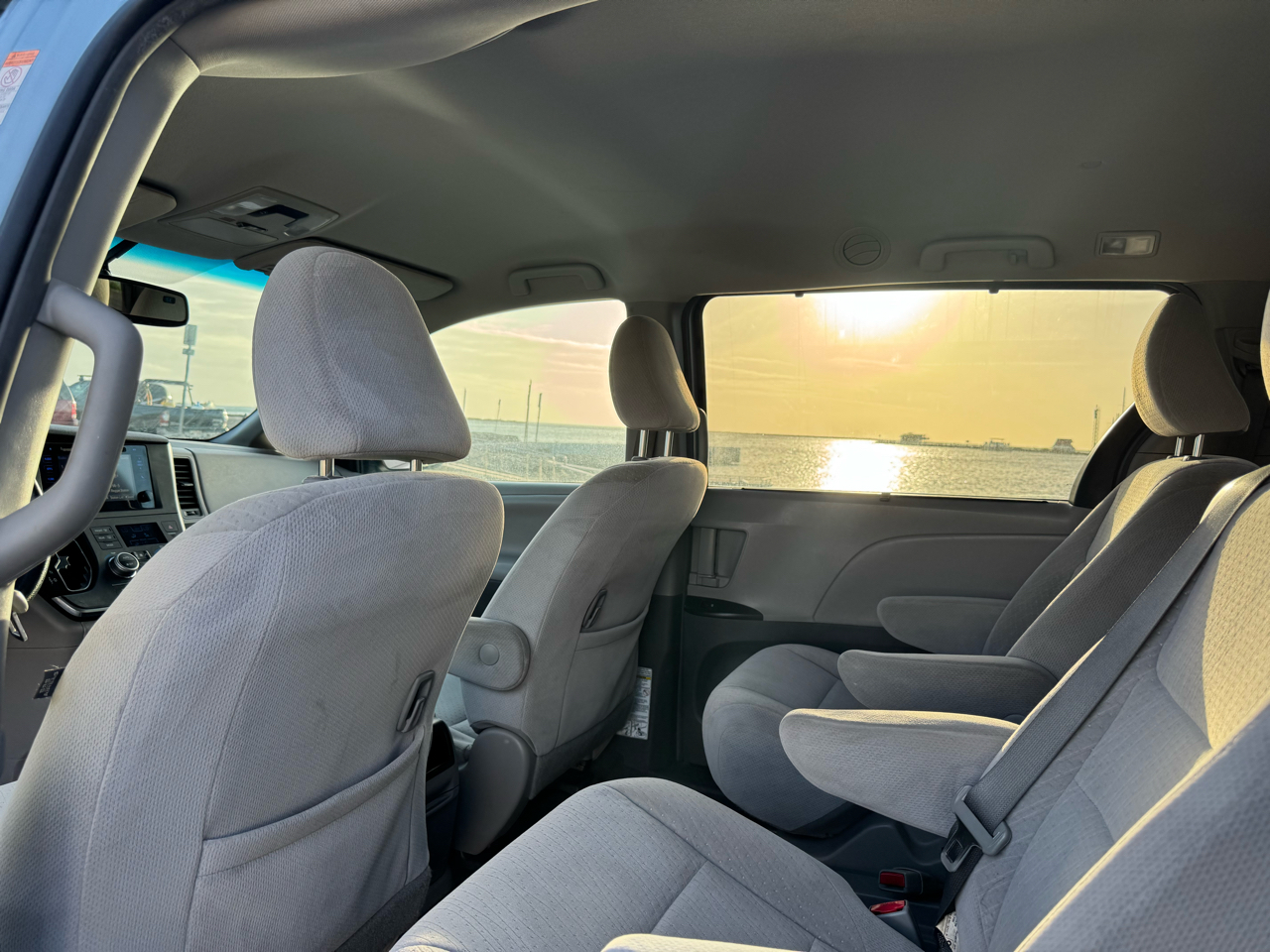 Toyota Sienna LE FWD 8-Passenger V6 2015
