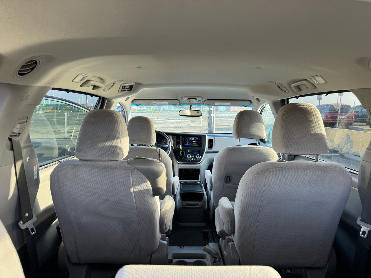 Toyota Sienna LE FWD 8-Passenger V6 2015