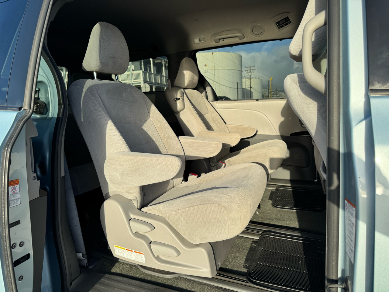 Toyota Sienna LE FWD 8-Passenger V6 2015