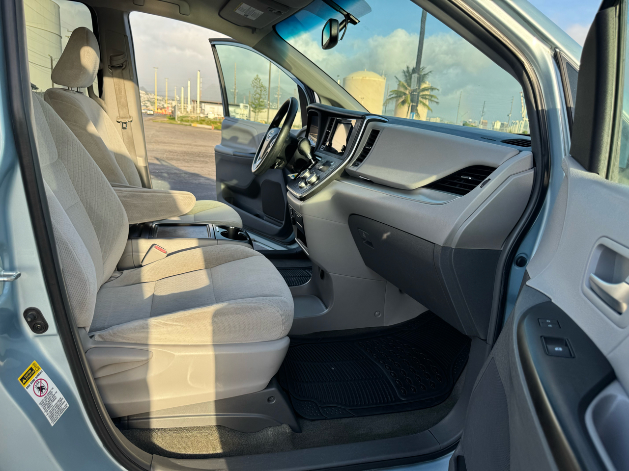 Toyota Sienna LE FWD 8-Passenger V6 2015