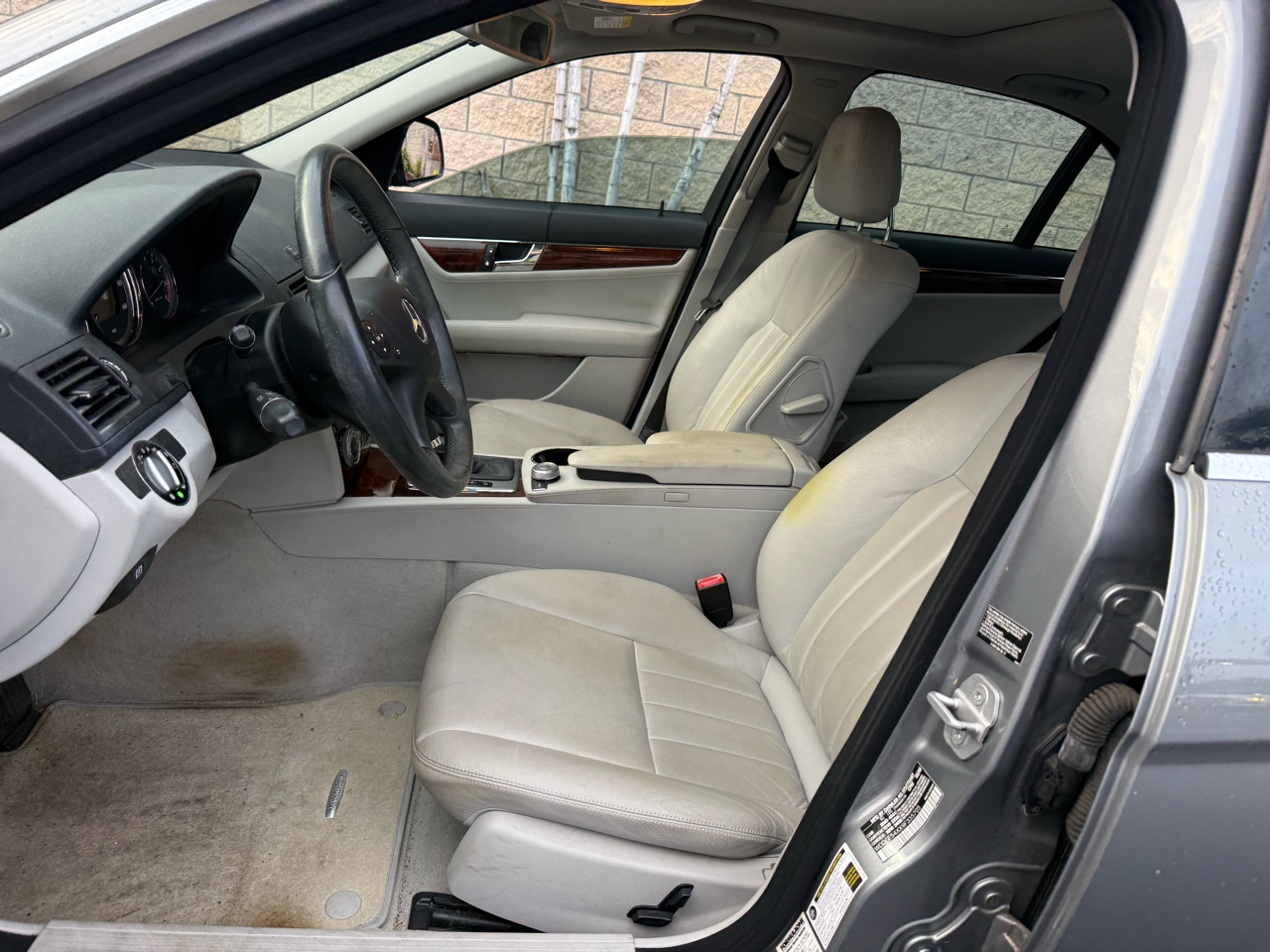 Mercedes-Benz C-Class C300 Luxury Sedan 2009