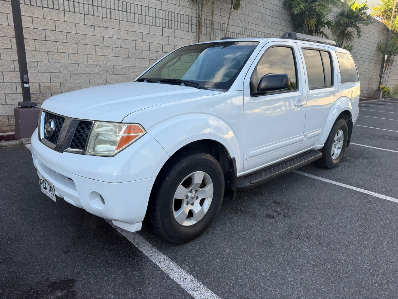 Nissan Pathfinder LE 2WD 2006