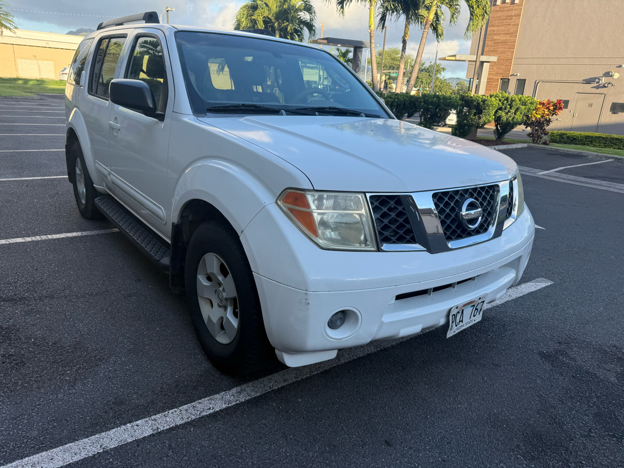 Nissan Pathfinder LE 2WD 2006