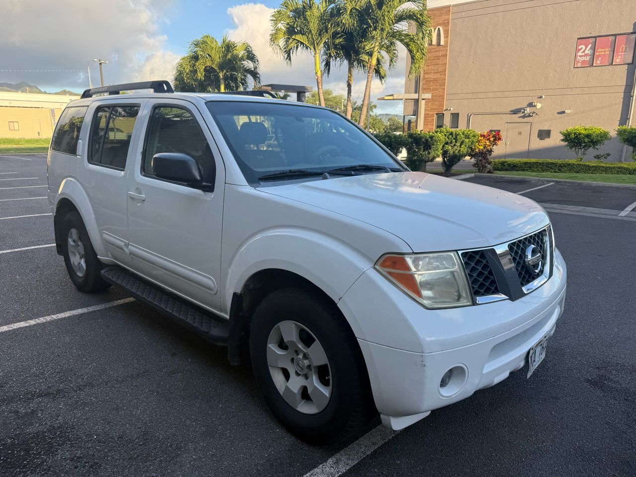 Nissan Pathfinder LE 2WD 2006
