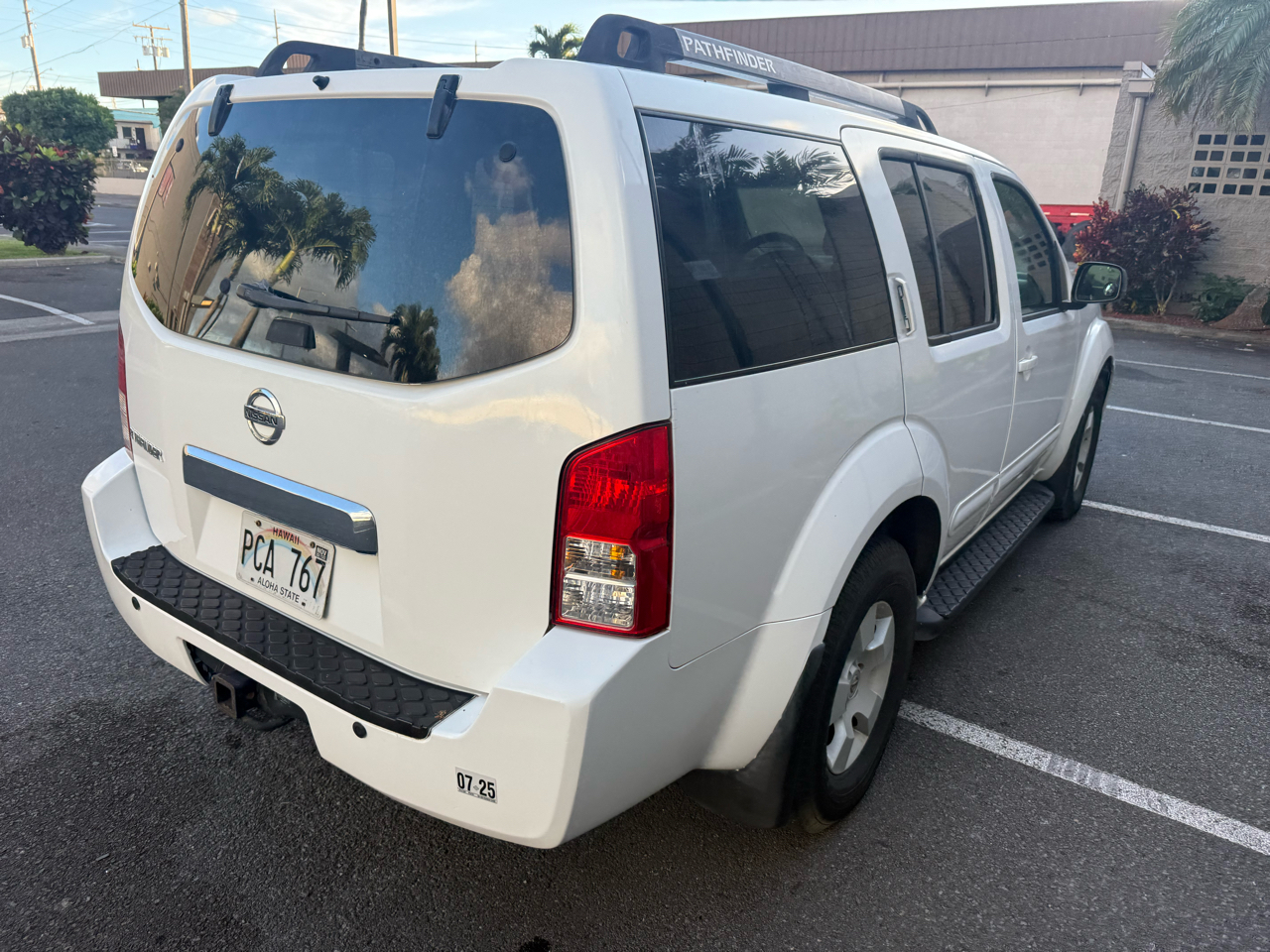 Nissan Pathfinder LE 2WD 2006