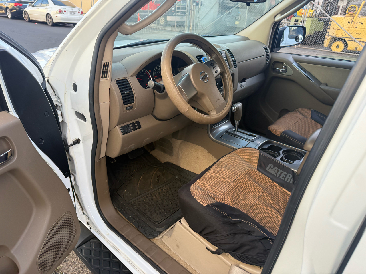 Nissan Pathfinder LE 2WD 2006