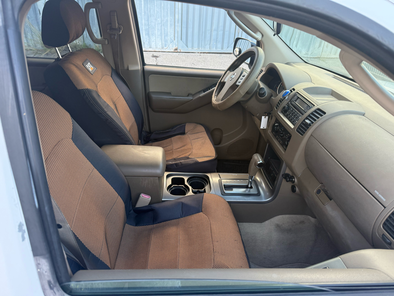 Nissan Pathfinder LE 2WD 2006