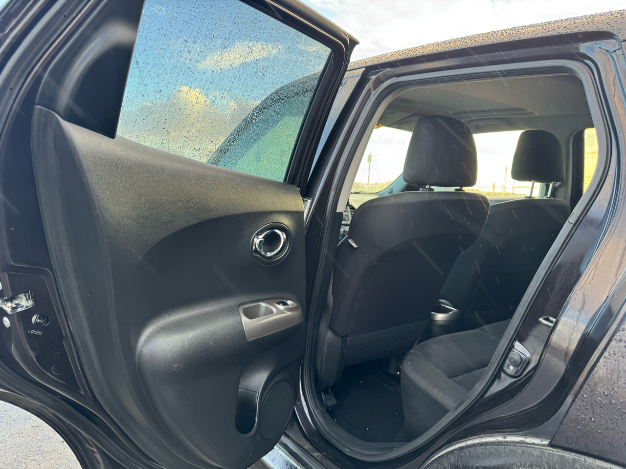 Nissan Juke SV 4D Hatchback 2014