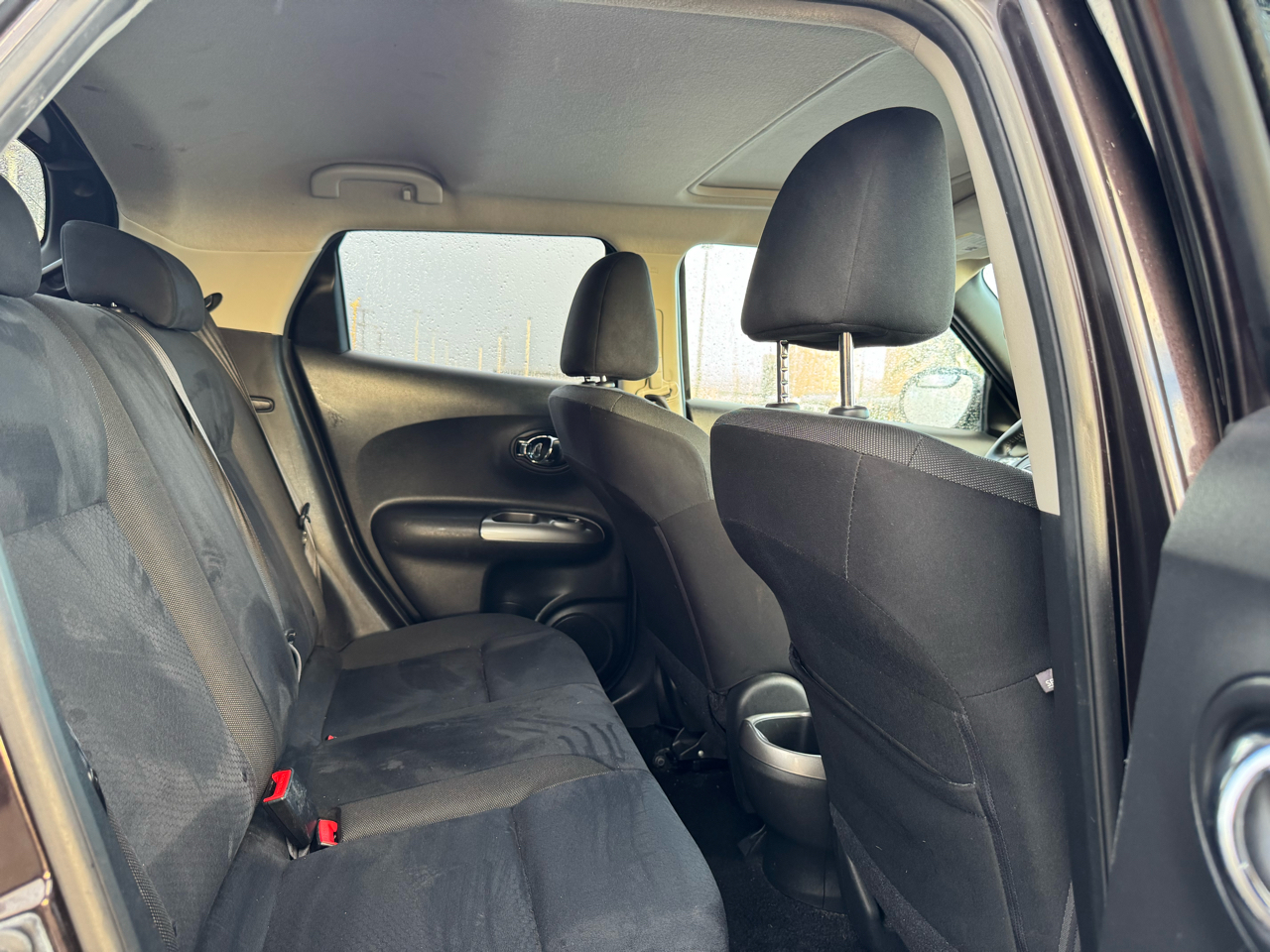 Nissan Juke SV 4D Hatchback 2014