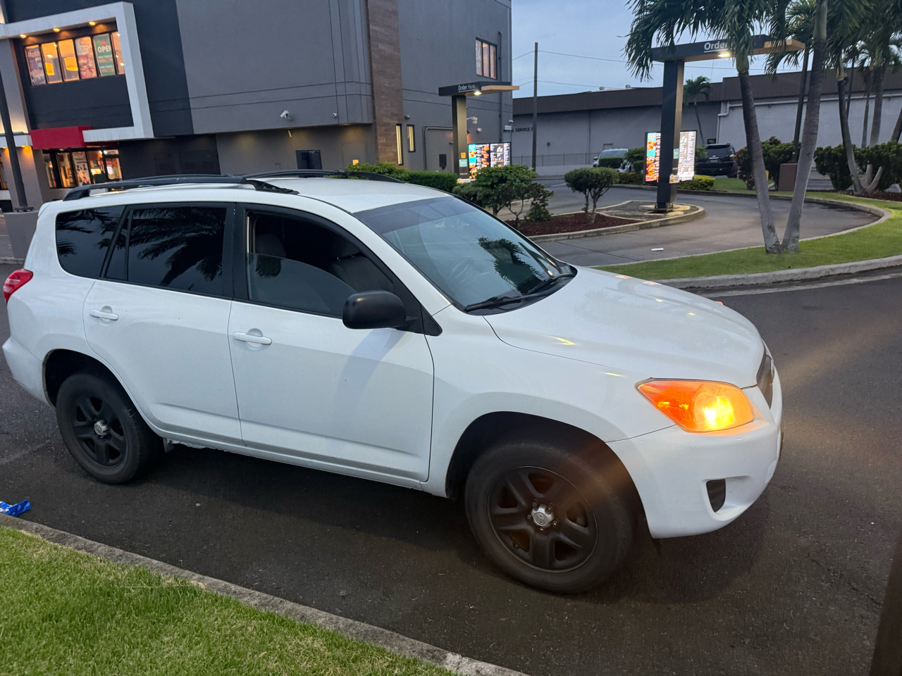 Toyota RAV4 Base I4 4WD with 3rd Row 2011