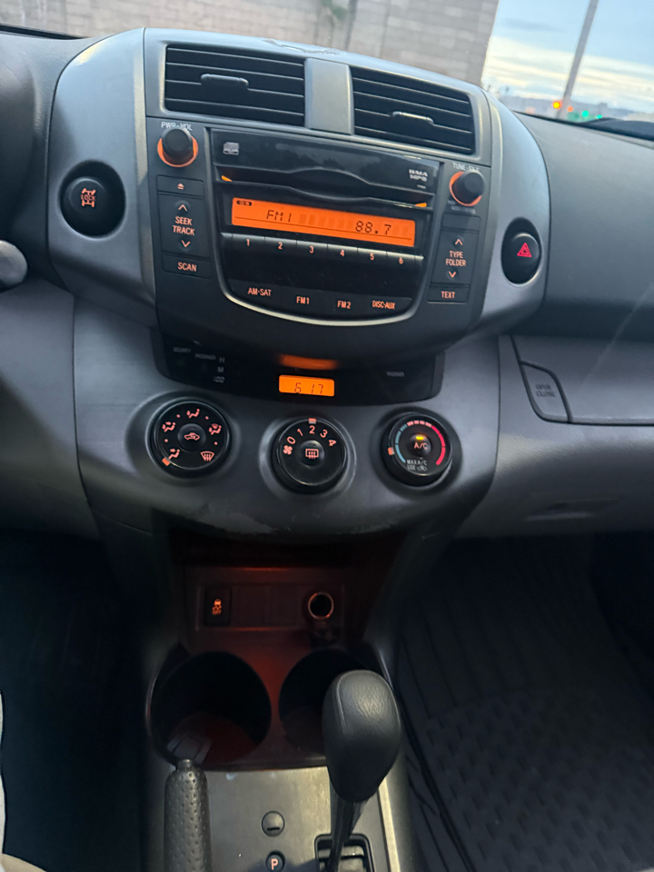 Toyota RAV4 Base I4 4WD with 3rd Row 2011