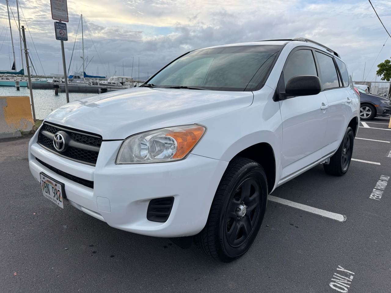Toyota RAV4 Base I4 4WD with 3rd Row 2011