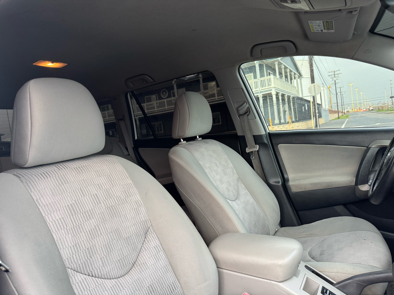 Toyota RAV4 Base I4 4WD with 3rd Row 2011