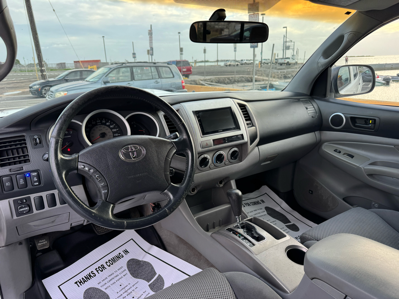 Toyota Tacoma PreRunner Double Cab V6 Auto 2WD 2006