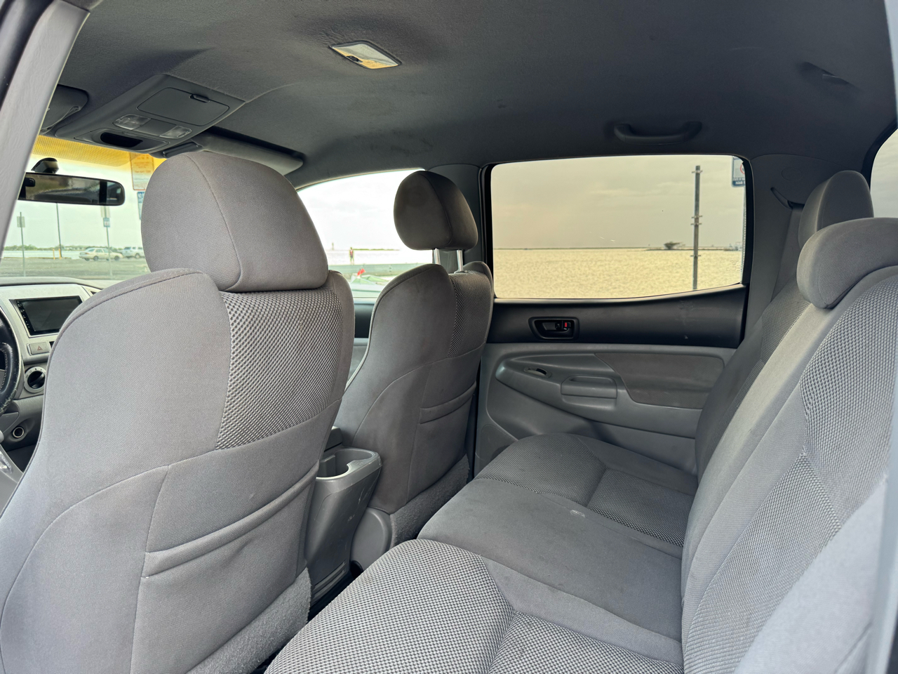 Toyota Tacoma PreRunner Double Cab V6 Auto 2WD 2006