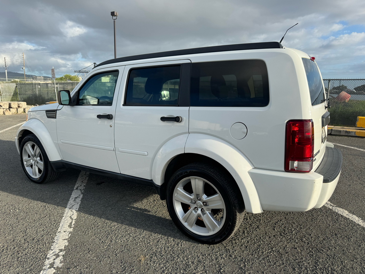 Dodge Nitro Heat 2WD 2011