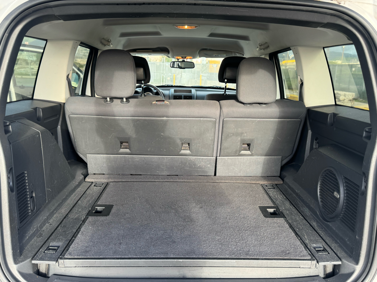 Dodge Nitro Heat 2WD 2011