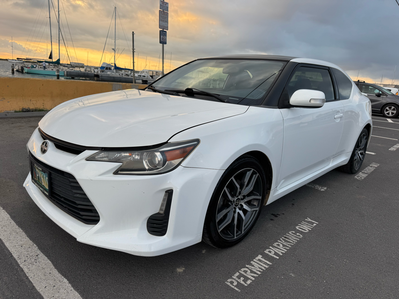 2014 Scion tC Sports Coupe 6-Spd AT