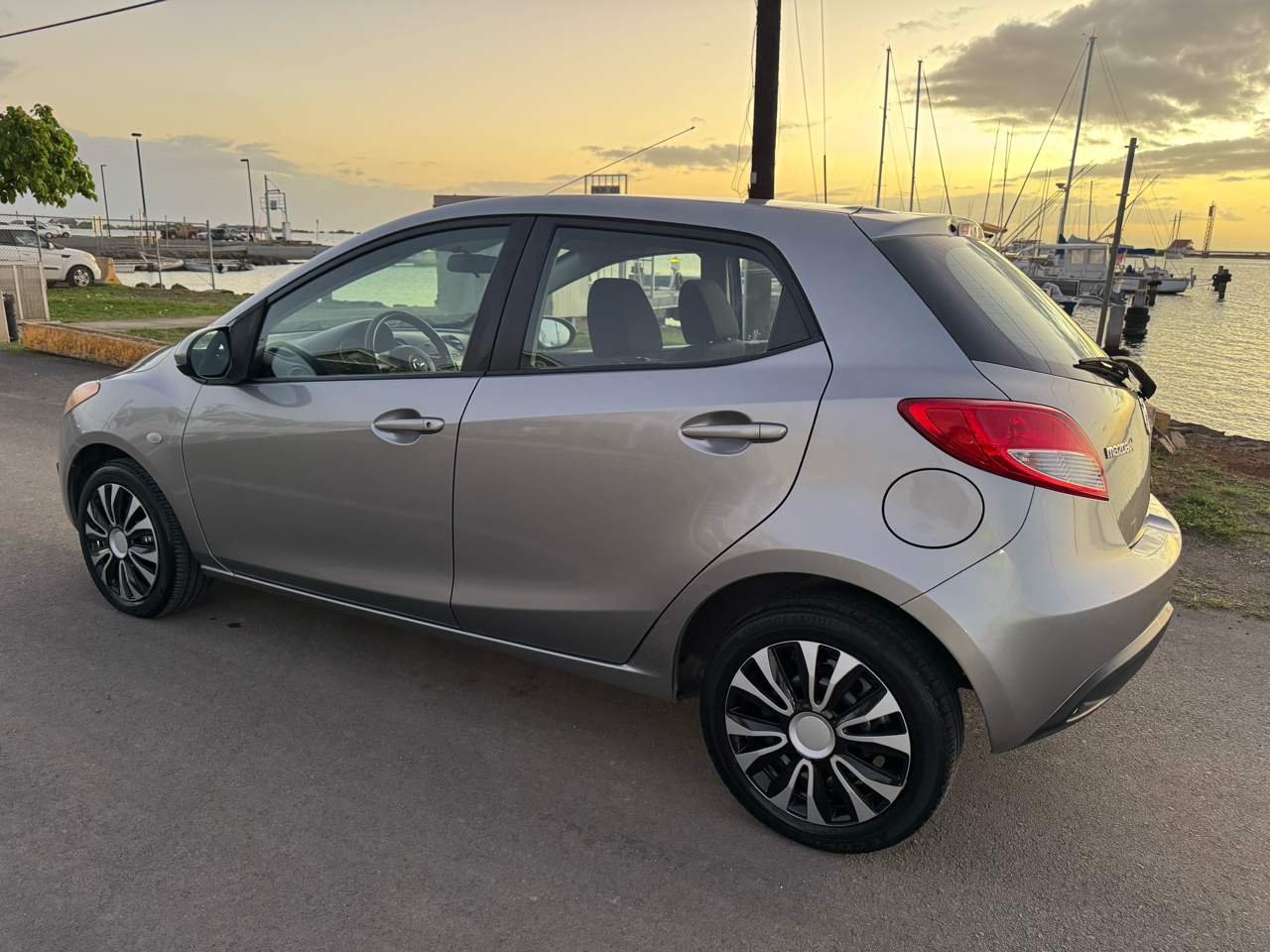 Mazda MAZDA2 Sport 2012
