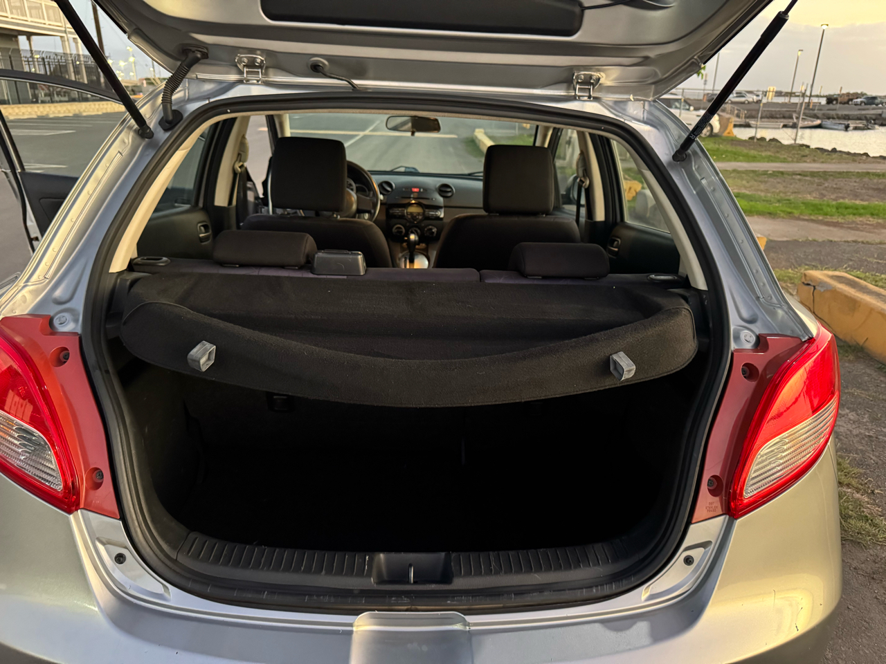 Mazda MAZDA2 Sport 2012