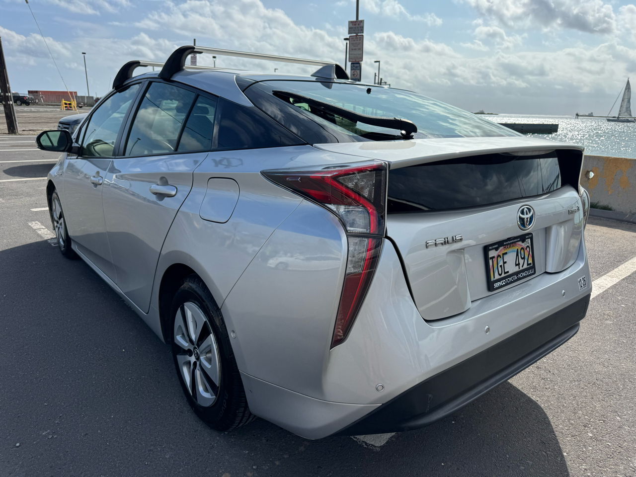 Toyota Prius Two 2017