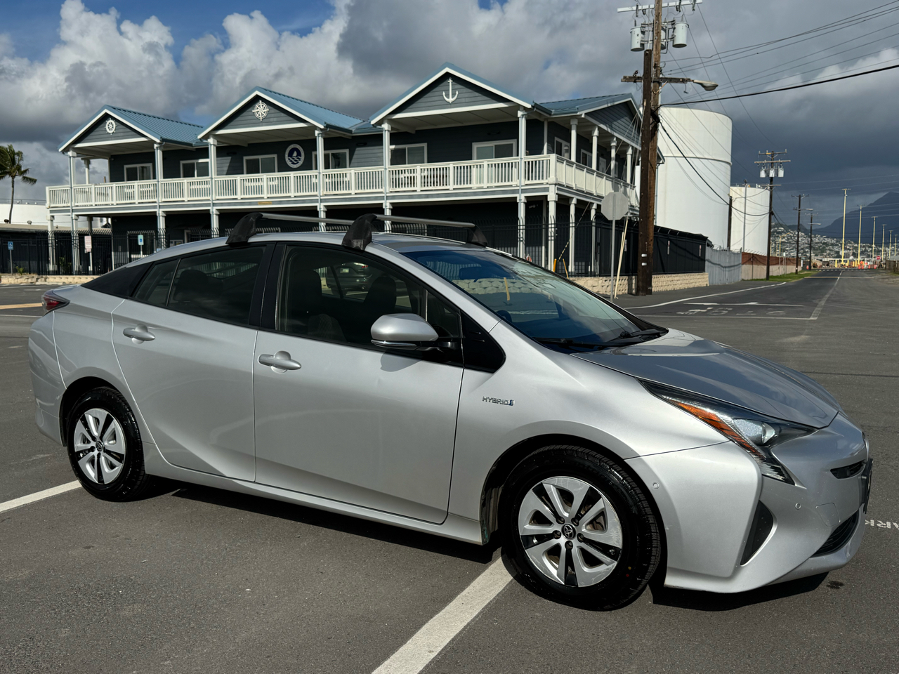 Toyota Prius Two 2017