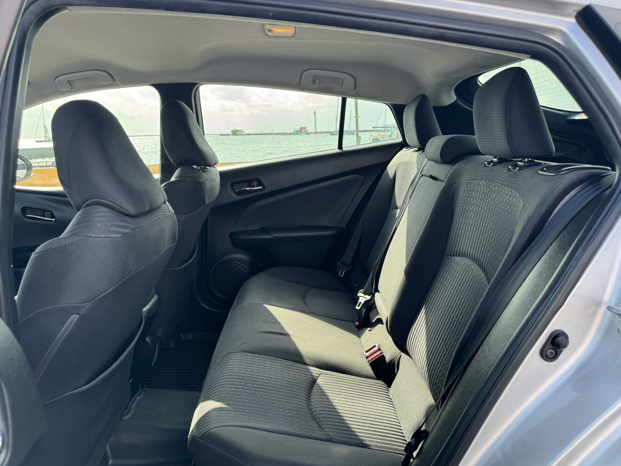 Toyota Prius Two 2017