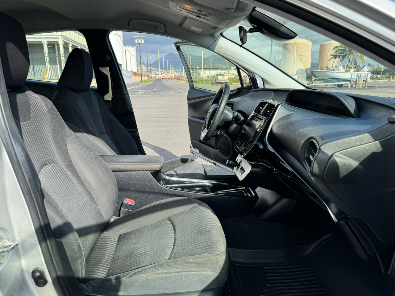 Toyota Prius Two 2017